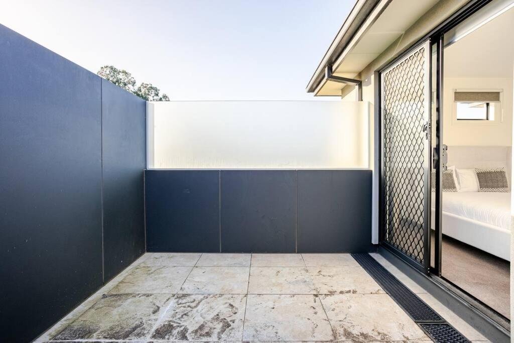 Peaceful And Spacious Modern Chadstone Home Carnegie Luaran gambar