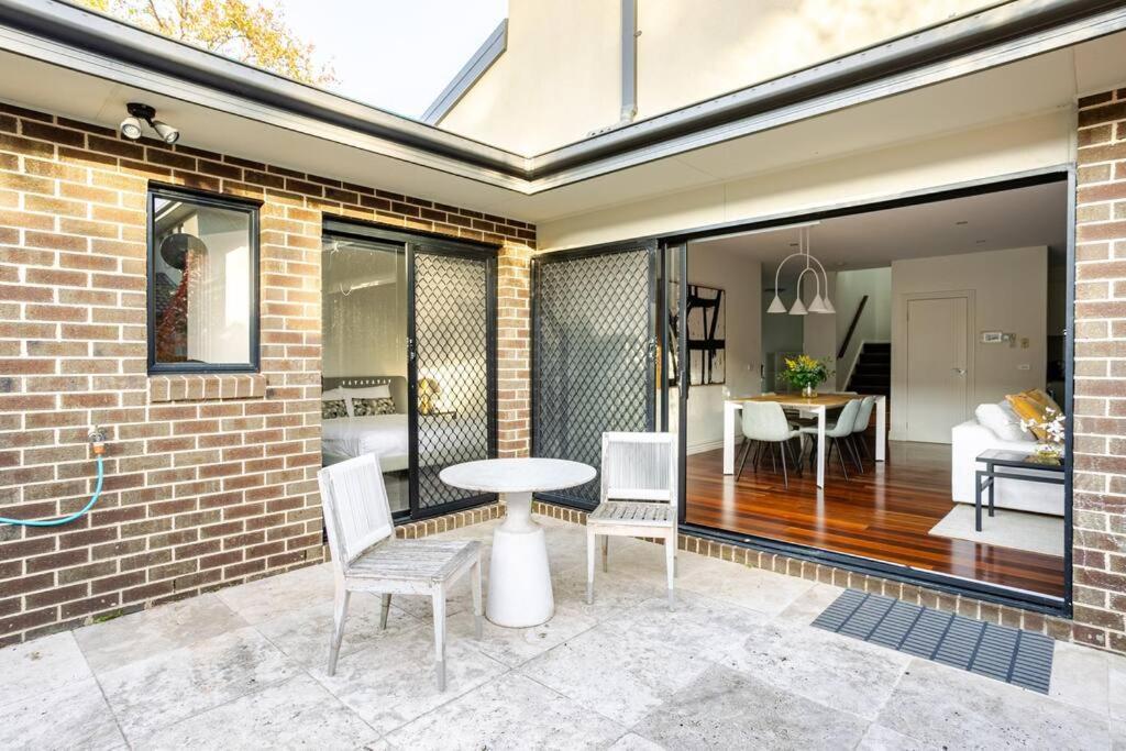 Peaceful And Spacious Modern Chadstone Home Carnegie Luaran gambar